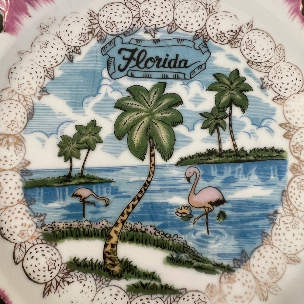 Vintage Florida Souvenir Reticulated Plate Pierced Rim Gold Trim Flamingos Palms - Picture 2 of 7